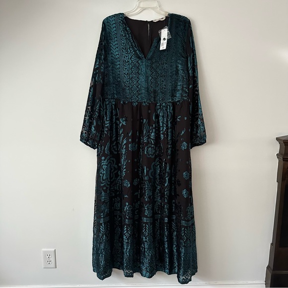 NWT Soft Surroundings Velvet Dimora Dress - Picture 5 of 10